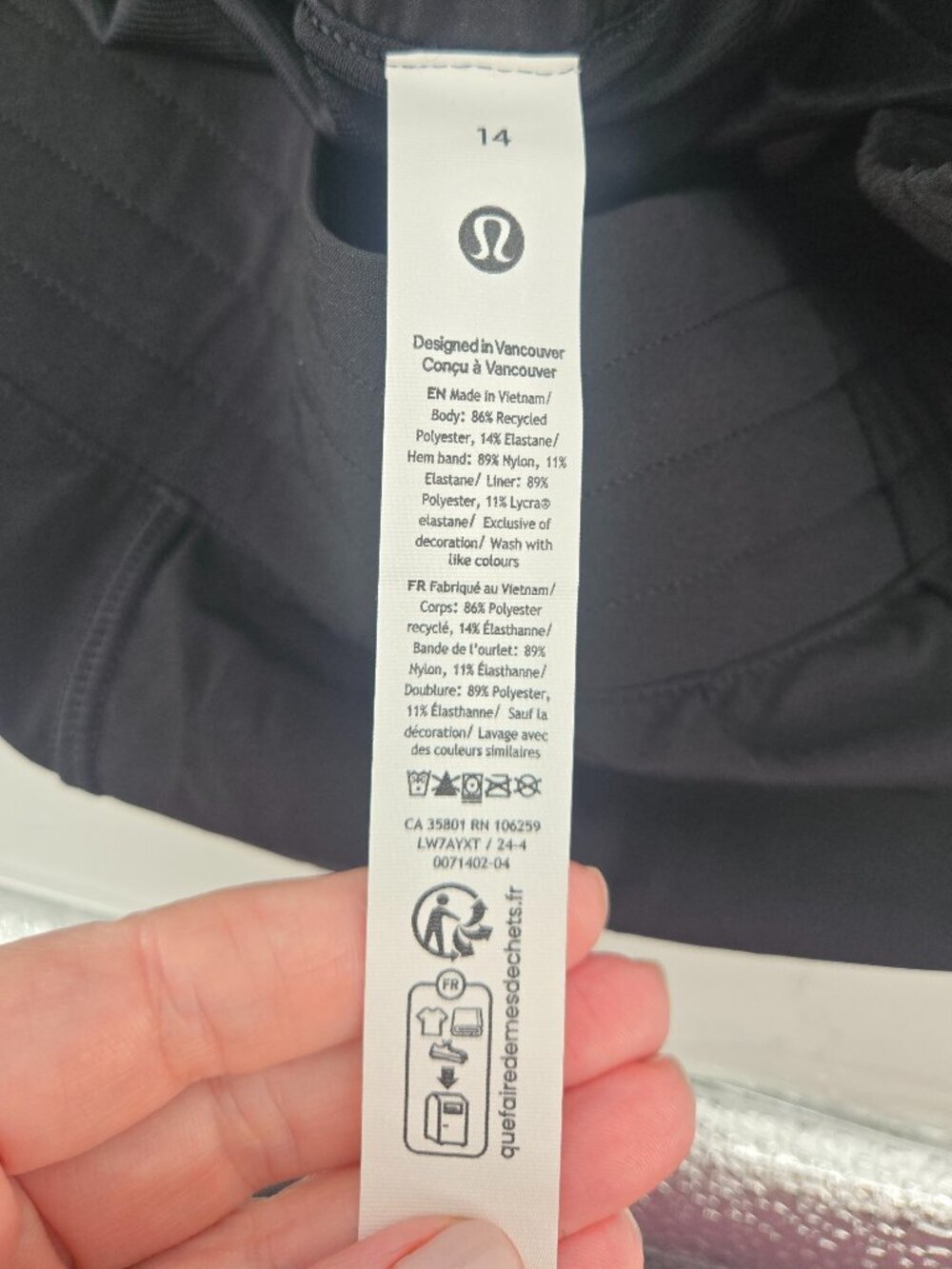 Lululemon Hotty Hot Short *High-Rise Long 4" - 14 Black - Picture 6 of 7